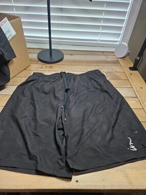 PacSun Imperial Motion Lined Black Mesh Shorts Size XL